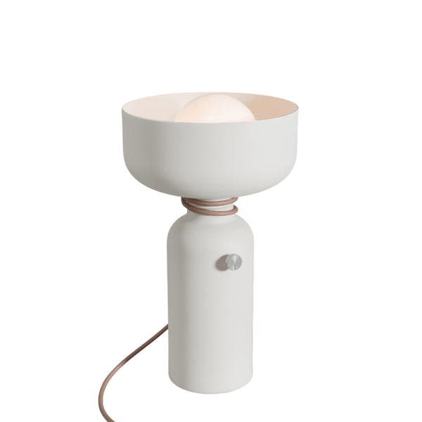 Luminária de Mesa Abajur Moderna Minimalista Nia - ORNE™ — decor studio