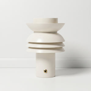 Luminária de Mesa Moderna Minimalista Metal Neuve — ORNE