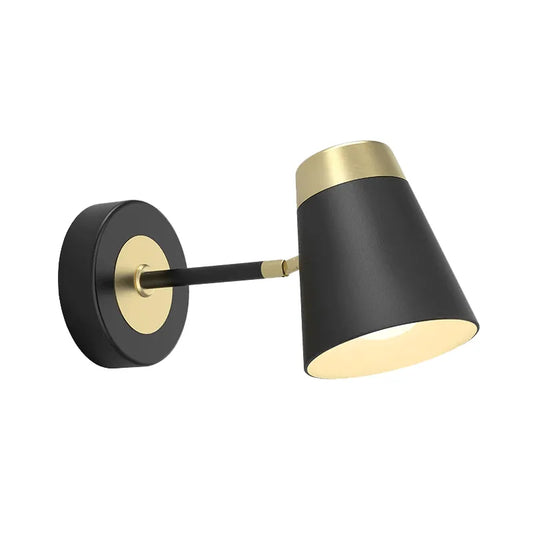 Luminária Arandela Moderna Minimalista Articulada Fuze - Preto e Dourado / Metal / Branco Quente (2700-3500K) / 5W